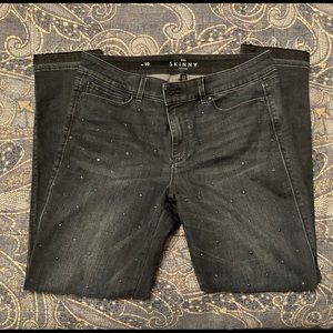 WhiteHouseBlackMarket  Gray/Black Embellished Skinny Jean Size 10